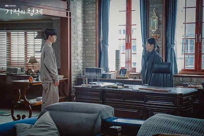  当谎言撞上真心：一个中年人的归乡奇遇，和那些让他红了眼眶的温暖 情感心理