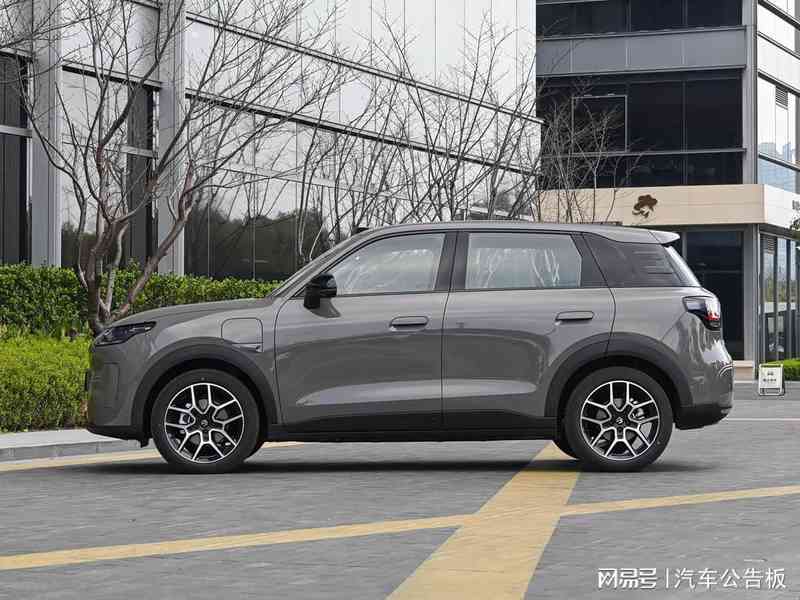 技术破局:零跑A10如何用激光雷达重新定义8万级纯电SUV的价值边界 汽车科技